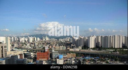 Stadt-Linie von Times Square Gegend von Seoul Korea an einem klaren Tag Stockfoto