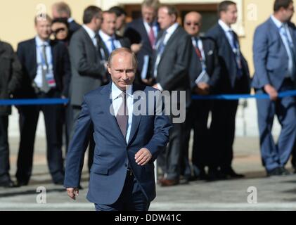 St. Petersburg, Russland. 6. September 2013. Präsident der Russischen Föderation Vladimir Putin an der offiziellen Gruppe-Foto-Session auf Staats-und Regierungschefs der G20-Gipfel in St. Petersburg, Russland am 6. September 2013. : Obligatorisch Host Foto Auskunftei über CNP Credit: Dpa picture-Alliance/Alamy Live News Stockfoto