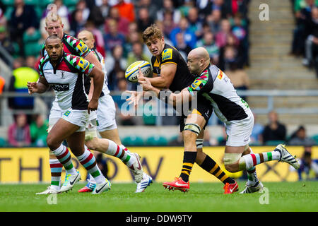 London, UK. 07. Sep, 2013. Aktion aus London Wasps Vs Harlequins in der Aviva Premiership London Doppel-Header Match gespielt im Twickenham Stadium, London. Bildnachweis: Graham Wilson/Alamy Live-Nachrichten Stockfoto