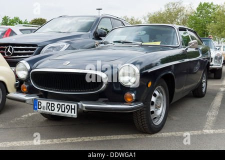 BERLIN - Mai 11: Sportwagen, Volvo P1800ES, 26. Oldtimer-Tage Berlin-Brandenburg, 11. Mai 2013 Berlin, Deutschland Stockfoto