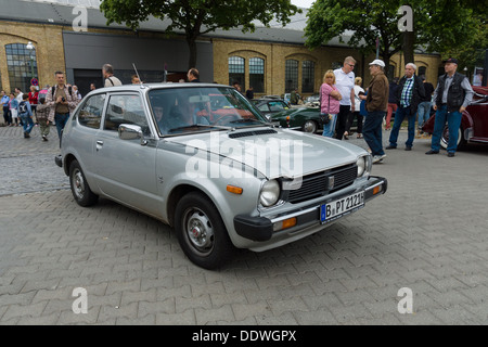 BERLIN - Mai 11: Der Kleinwagen Honda Civic, 26. Oldtimer-Tage Berlin-Brandenburg, 11. Mai 2013 Berlin, Deutschland Stockfoto