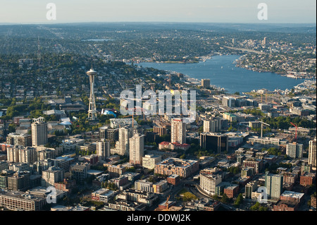 Retro-Bild der Innenstadt von seattle und der Space Needle Stockfoto