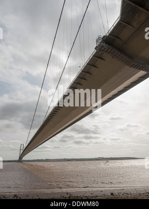 Humber Brücke aus Hessle am Nordufer Stockfoto