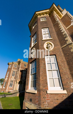 Seitenansicht der vorderen Fassade des Ham House. Surrey. VEREINIGTES KÖNIGREICH. Stockfoto