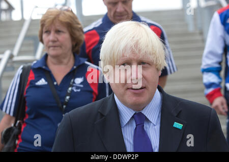 London, UK. 7. September 2013. Boris Johnson, Bürgermeister von London. National Paralympic Day Einbeziehung "Liberty-Festival" in der Kupfer-Box und die Queen Elizabeth Olympic Park. Foto: Nick Savage/Alamy Live-Nachrichten Stockfoto