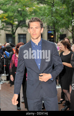 Toronto, Ontario, Kanada. 7. September 2013. Schauspieler TOM LIPINSKI besucht die "Labor Day" Premiere während der 2013 Toronto International Film Festival im Ryerson Theatre am 7. September 2013 in Toronto, Credit: Igor Vidyashev/ZUMAPRESS.com/Alamy Live News Stockfoto
