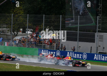 Motorsport: FIA Formel 1 Weltmeisterschaft 2013, Grand Prix von Italien, #1 Sebastian Vettel (GER, Infiniti Red Bull Racing), #4 Felipe Massa (BRA, Scuderia Ferrari), #2 Mark Webber (AUS, Infiniti Red Bull Racing), Stockfoto