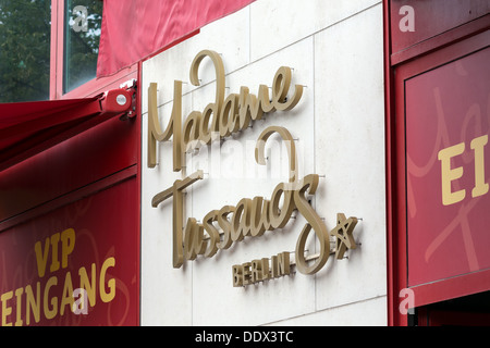 BERLIN - 30 Juli: Niederlassung Wachsfigur des Museums Madame Tussauds auf Unter Höhle Linden, 30. Juli 2013, Berlin, Deutschland Stockfoto