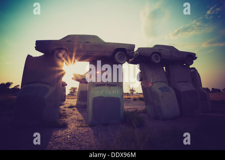 Autos, Stonehenge in England zu replizieren angeordnet heißt Carhenge, Allianz, Nebraska Stockfoto