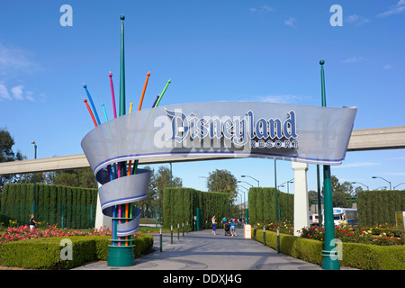 Disneyland Resort Eingang, Freizeitpark, Anaheim, Kalifornien Stockfoto