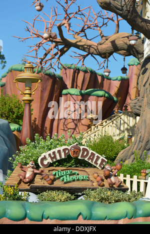 Chip-N Dale Treehouse in Mickeys Toontown, Disneyland Resort, Freizeitpark, Anaheim, Kalifornien Stockfoto