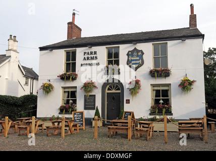 Die Parr Arms Pub, Grappenhall Dorf, Warrington, Cheshire, England, Vereinigtes Königreich Stockfoto