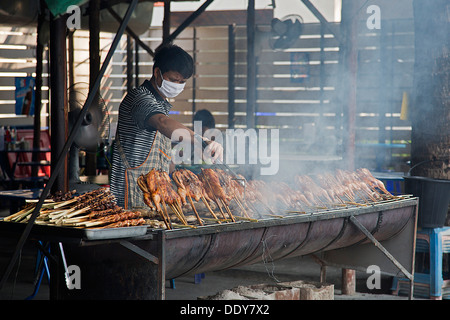 Kreditor Grillen Huhn Stockfoto