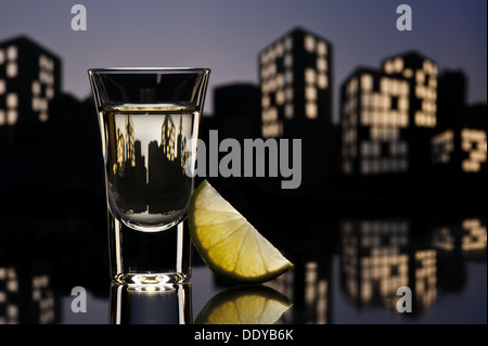 Tequila in farbenfrohe Stadtbild Einstellung zu schießen Stockfoto