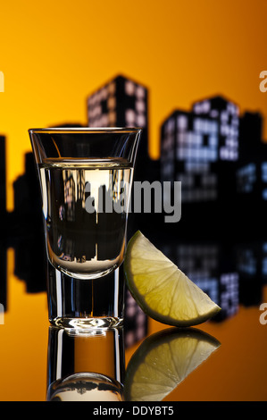 Tequila in farbenfrohe Stadtbild Einstellung zu schießen Stockfoto