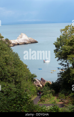 Torquay, Küste, Küste, Wolke, Felsen, Sand, Anstey, s, Sandstein, Babbacombe, Schuld, Sediment, Motor, Strand, England, Himmel, Boot, Stockfoto