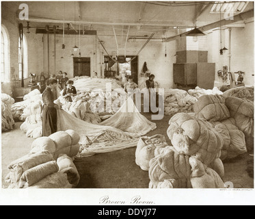 Braune Zimmer, Thomas Adams Spitze Fabrik, Stoney Street, Nottingham, Nottinghamshire, 1914. Künstler: Waterlow Bros & Layton Ltd Stockfoto