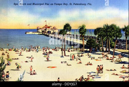 Spa Beach und Municipal Pier auf der Tampa Bay, St. Petersburg, Florida, USA, 1940. Artist: Unbekannt Stockfoto