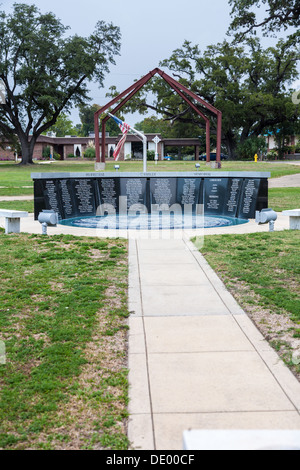 Hurrikan Camille Memorial in Biloxi, Mississippi zeigt die Namen der Toten und Vermissten. Stockfoto