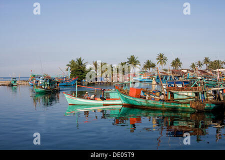 Hafeneinfahrt von Duong Dong Stadt auf der Insel Phu Quoc, Vietnam, Südostasien, Asien Stockfoto