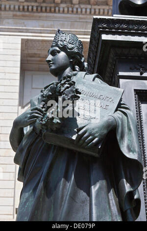 Monumenta Germaniae Historica, wichtigste Quelle zur mittelalterlichen deutschen Geschichte, Statue zu Ehren von Minister Freiherr vom Stockfoto