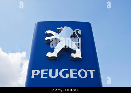 Peugeot, ein französischer Automobilhersteller, logo Stockfoto