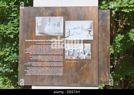 Gedenktafel, Berliner Mauer, Grenze, Grenzlinie zwischen Kleinmachnow und Berlin-Zehlendorf, Berlin Stockfoto