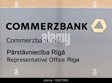 Zeichen, Niederlassung der deutschen bank, Commerzbank AG, Repräsentanzen in Riga, Lettland, Europa Stockfoto