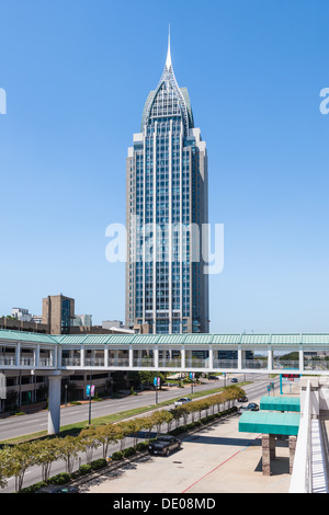 RSA Battle House Tower in der Innenstadt von Mobile ist das höchste Gebäude in Alabama Stockfoto