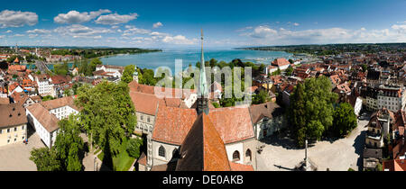 Panoramablick vom Konstanzer Münster unserer lieben Frau über den Bodensee und die historische Stadt Zentrum, Konstanz, Bodensee Stockfoto