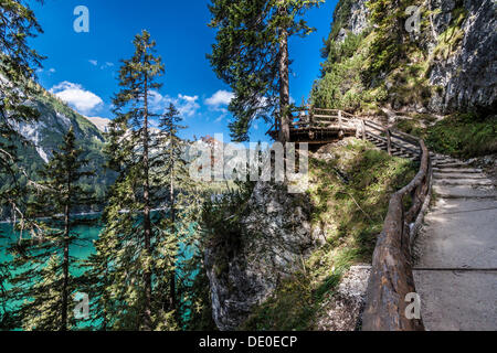 See Lago di Altprags, See Wildsee Wildsee, Prags oder Prags, Pragser Tal, Dolomiten, Provinz von Bolzano-Bozen, Italien, Europa Stockfoto