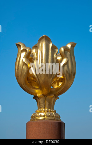 Forever Blooming Bauhinia Sculpture, Hong Kong Stockfoto