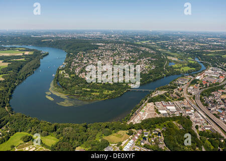 Luftaufnahme von Kupferdreh, Schleife des Flusses Ruhr, See Baldeneysee, Essen, Ruhrgebiet, Nordrhein-Westfalen Stockfoto