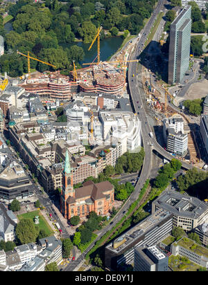 Luftaufnahme, Dreischeibenhaus Bürogebäude, Tausendfuessler, Spitzname für die Hochstraße, Jan-Wellem-Platz-Platz Stockfoto