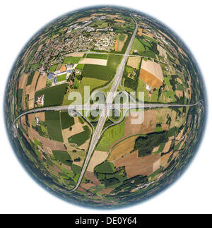 Luftbild, fisheye-Objektiv, Lotte Osnabrueck Autobahnkreuz der Autobahnen A1, A30, E30, E37, Niedersachsen Stockfoto