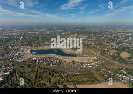 Luftbild, Emscher River, Lake PhoenixSee, Dortmund, Ruhrgebiet, Nordrhein-Westfalen Stockfoto