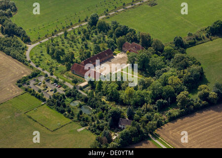Luftaufnahme, Haus Nottbeck, RhedaWiedenbrueck, Soester Boerde, North