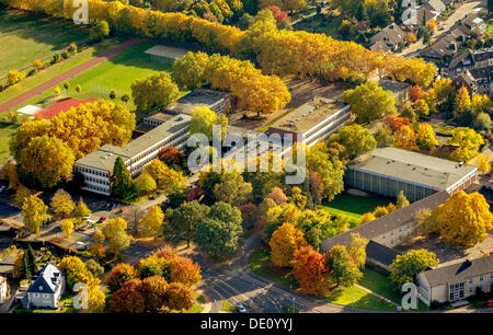 Luftaufnahme, Beisenkamp-Gymnasium, ein Gymnasium, im Herbst, Hamm, Ruhrgebiet, Nordrhein-Westfalen Stockfoto