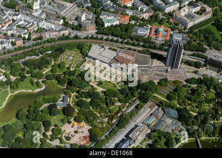 Luftaufnahme, Congress Center Hamburg oder CCH, Planten un Blomen Park vom Radisson Blu Hotel am Dammtor Bahnhof Stockfoto