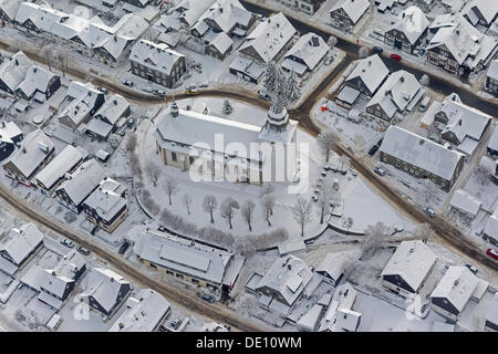 Luftaufnahme, St.-Jakobus-Kirche oder St. James Church, im winter Stockfoto