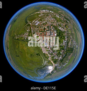 Luftaufnahme, Stadtzentrum von Anklam am Fluss Peene, fisheye Schuss Stockfoto