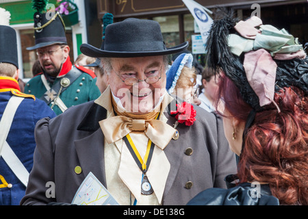 Jährlichen Dickens Festival, Mann verkleidet als Herr Pickwick, Rochester, Kent, England Stockfoto