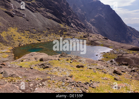 Ansicht von Coire Lagan hoch in der Black Cuillin Mountains, Glenbrittle, Isle Of Skye, Schottland Stockfoto