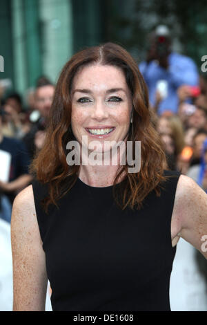 Toronto, Kanada. 09. September 2013. US-Schauspielerin Julianne Nicholson für das Screening von kommt "August: Osage County" während der 38th annual Toronto Film Festival, in Toronto, Kanada, 9. September 2013. Das Festival dauert bis zum 15. September. Foto: Hubert Boesl/Dpa/Alamy Live News Stockfoto