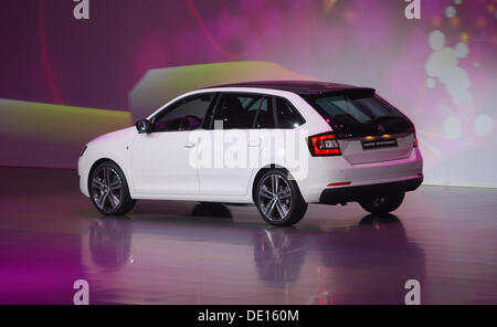 Frankfurt am Main, Deutschland. 9. September 2013. Skoda Auto Autobauer präsentiert Welt premiere Skoda Rapid Spaceback während der 65. IAA Internationale Automobilausstellung in Frankfurt/Main, auf Dienstag, 10. September 2013. (CTK Foto/Jan Sadilek) Bildnachweis: CTK/Alamy Live-Nachrichten Stockfoto
