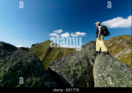 Wanderer im Massif du Sancy, Parc Naturel Regional des Vulkane d ' Auvergne, regionaler Naturpark der Vulkane der Auvergne Stockfoto