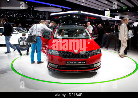 Frankfurt am Main, Deutschland. 9. September 2013. Skoda Auto Autobauer präsentiert Welt premiere Skoda Rapid Spaceback während der 65. IAA Internationale Automobilausstellung in Frankfurt/Main, auf Dienstag, 10. September 2013. (CTK Foto/Petr Mlch) Stockfoto