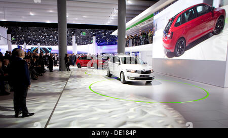 Frankfurt am Main, Deutschland. 9. September 2013. Skoda Auto Autobauer präsentiert Welt premiere Skoda Rapid Spaceback während der 65. IAA Internationale Automobilausstellung in Frankfurt/Main, auf Dienstag, 10. September 2013. (CTK Foto/Petr Mlch) Stockfoto