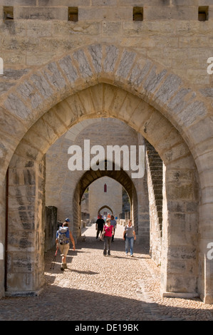 Bögen im Pont Valentre, Cahors, Le Lot, Frankreich Stockfoto