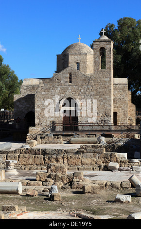 Zypern, Paphos Stadt, Gazibaf, historische Ausgrabungen, early Christian Basilica von Panagia Chrysopolitissa, Kreuzkuppelkirche des Stockfoto